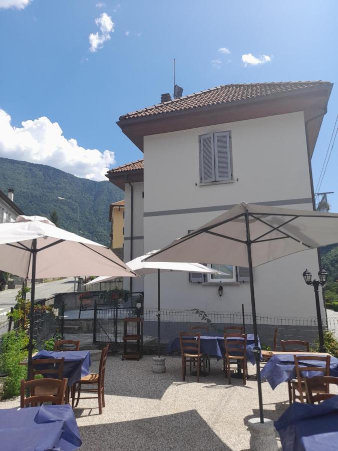 Ca' Del Vino Rooms- Varzo Esterno foto